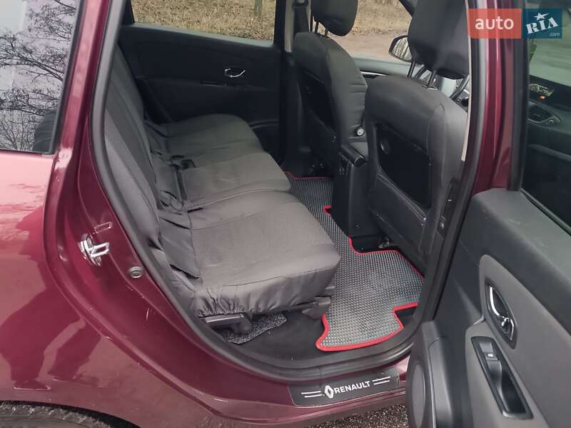 Минивэн Renault Grand Scenic 2013 в Славутиче