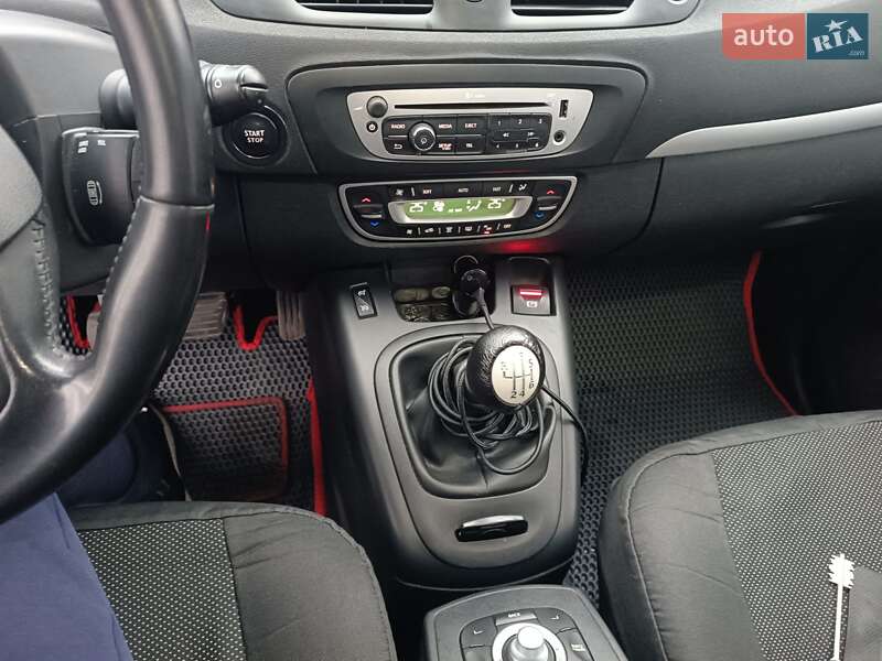 Минивэн Renault Grand Scenic 2013 в Славутиче