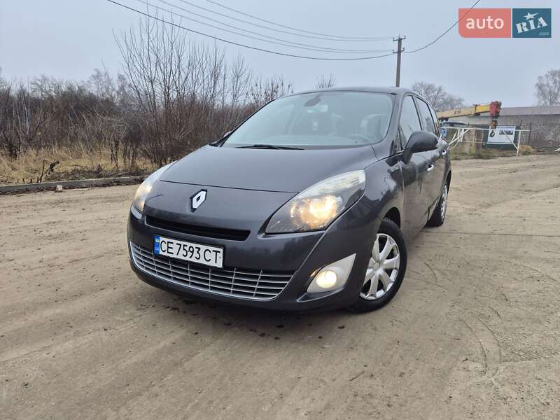 Renault Grand Scenic 2011