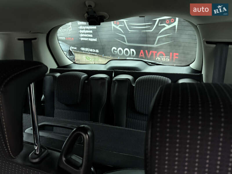 Минивэн Renault Grand Scenic 2011 в Ивано-Франковске