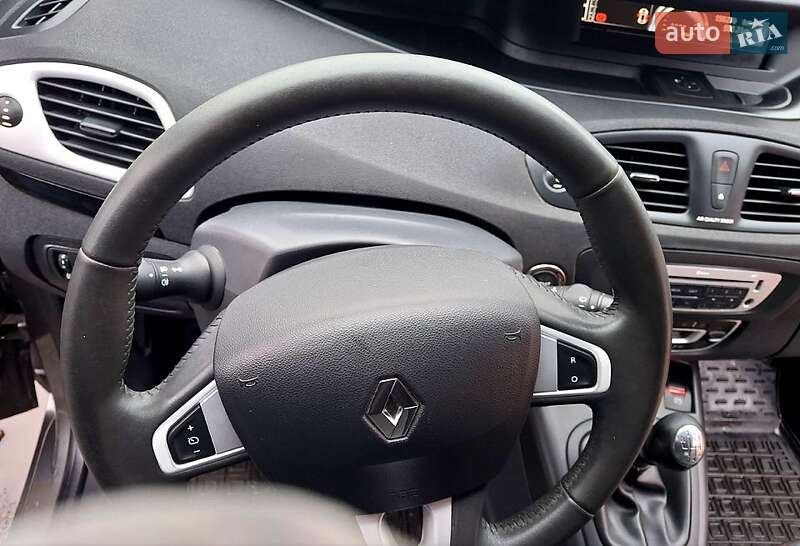 Минивэн Renault Grand Scenic 2012 в Малой Виске фото 8 Минивэн Renault Grand Scenic 2012 в Малой Виске