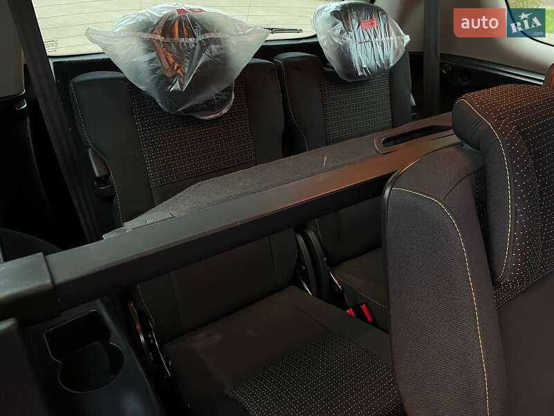 Мінівен Renault Grand Scenic 2009 в Луцьку