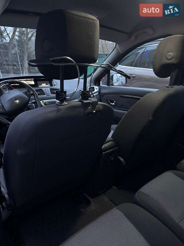Минивэн Renault Grand Scenic 2013 в Киеве