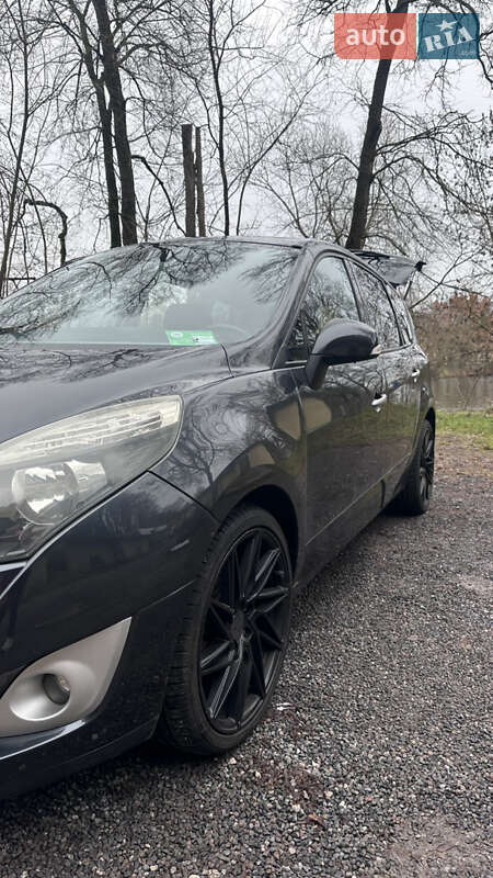 Минивэн Renault Grand Scenic 2009 в Харькове