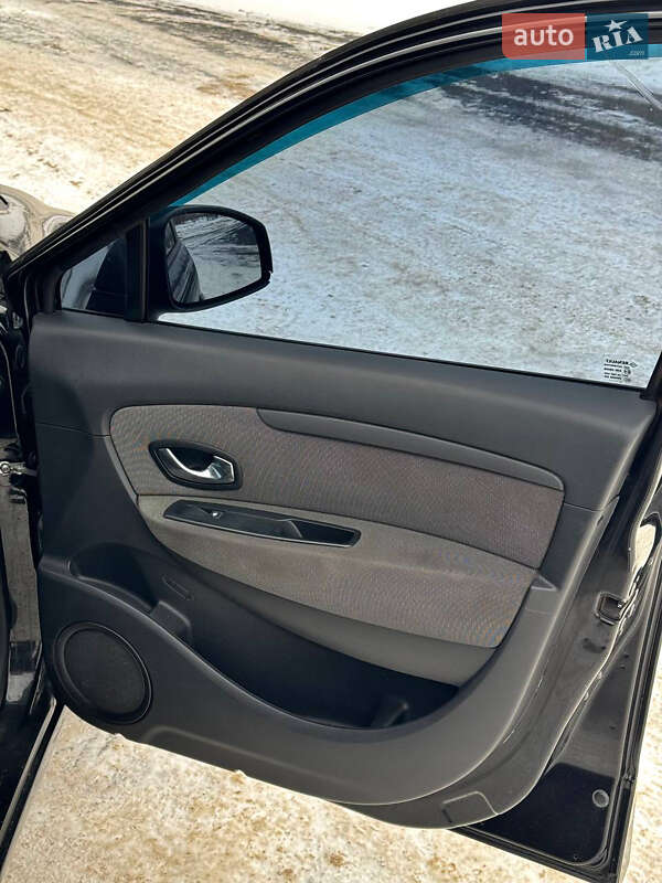 Минивэн Renault Grand Scenic 2011 в Черкассах