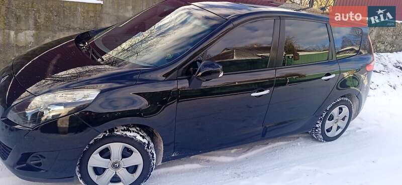 Минивэн Renault Grand Scenic 2011 в Хмельницком