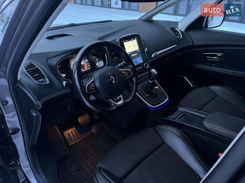 Минивэн Renault Grand Scenic 2017 в Луцке