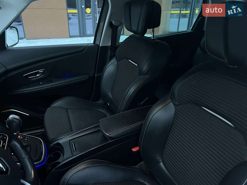 Минивэн Renault Grand Scenic 2017 в Луцке