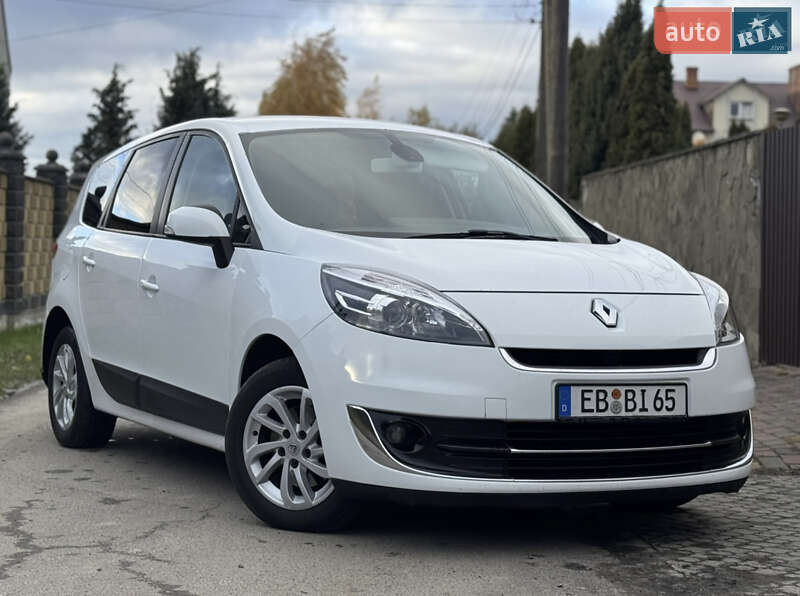 Renault Grand Scenic 2013