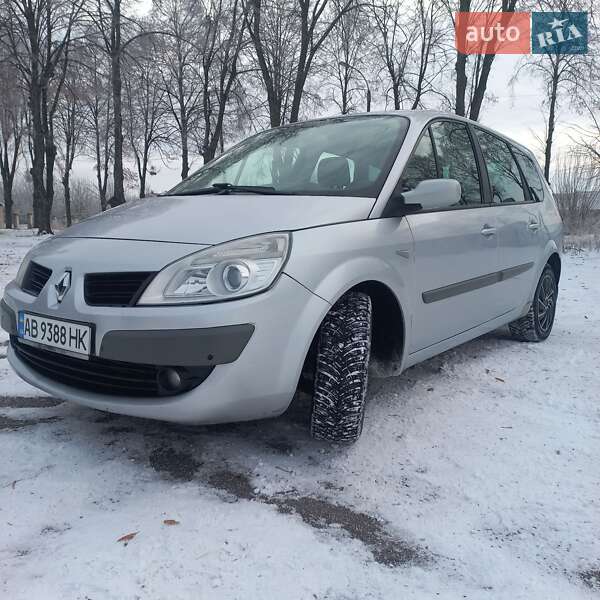 Renault Grand Scenic 2006