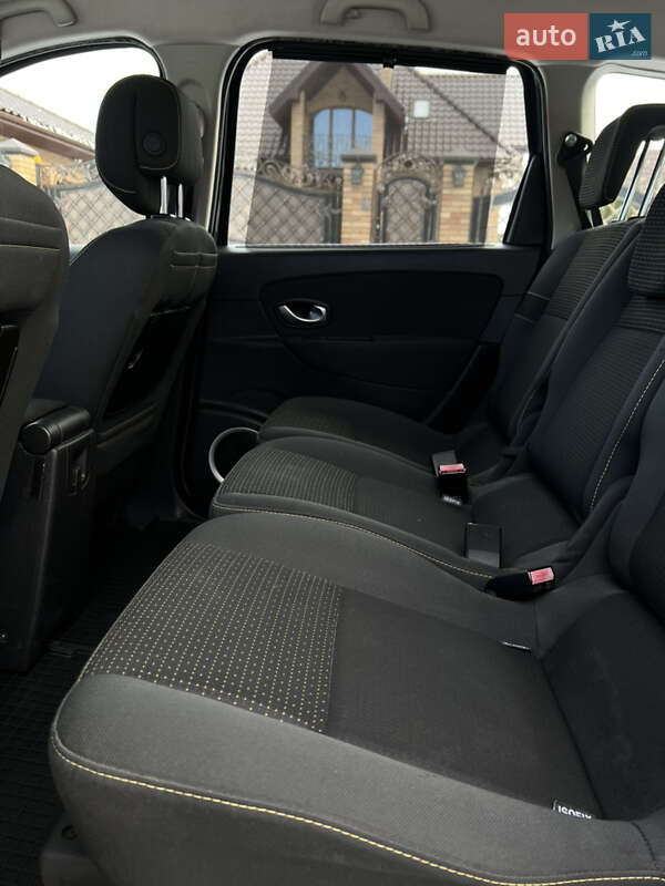 Мінівен Renault Grand Scenic 2009 в Луцьку фото 32 Мінівен Renault Grand Scenic 2009 в Луцьку