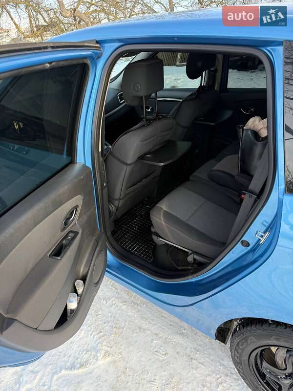 Минивэн Renault Grand Scenic 2014 в Ивано-Франковске