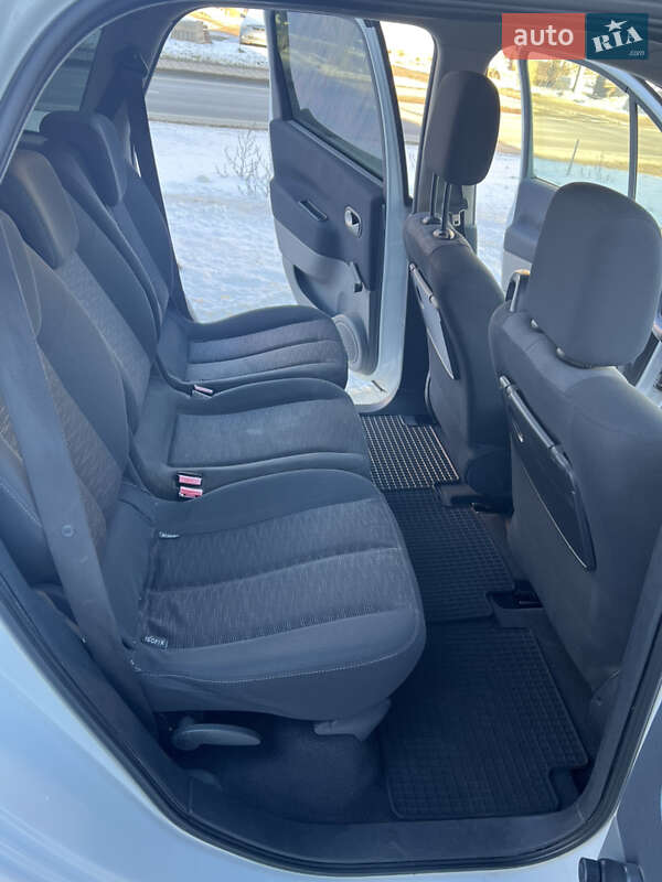 Минивэн Renault Grand Scenic 2008 в Львове фото 16 Минивэн Renault Grand Scenic 2008 в Львове