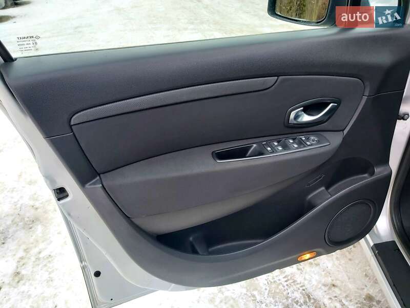 Минивэн Renault Grand Scenic 2010 в Калуше