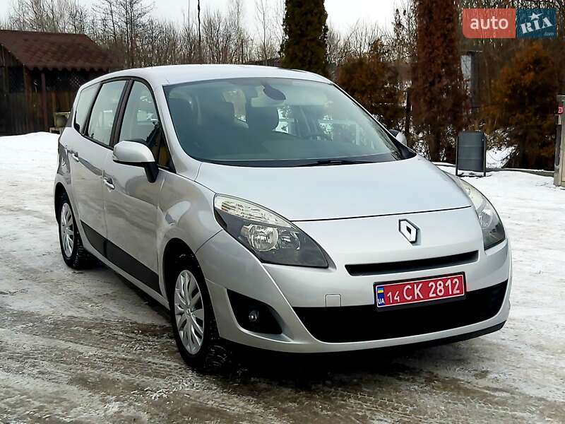 Минивэн Renault Grand Scenic 2010 в Калуше