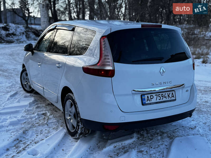 Мінівен Renault Grand Scenic 2016 в Рівному фото 12 Мінівен Renault Grand Scenic 2016 в Рівному