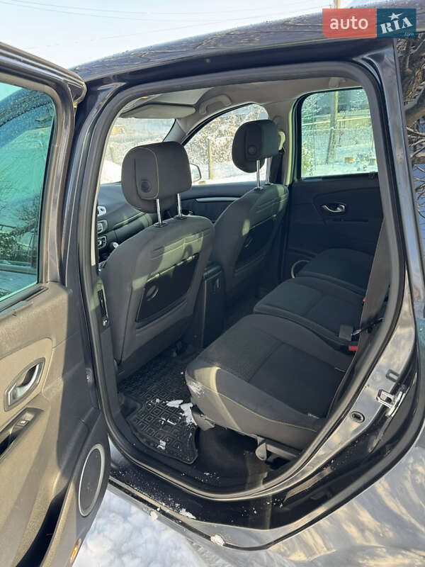 Минивэн Renault Grand Scenic 2010 в Кобеляках