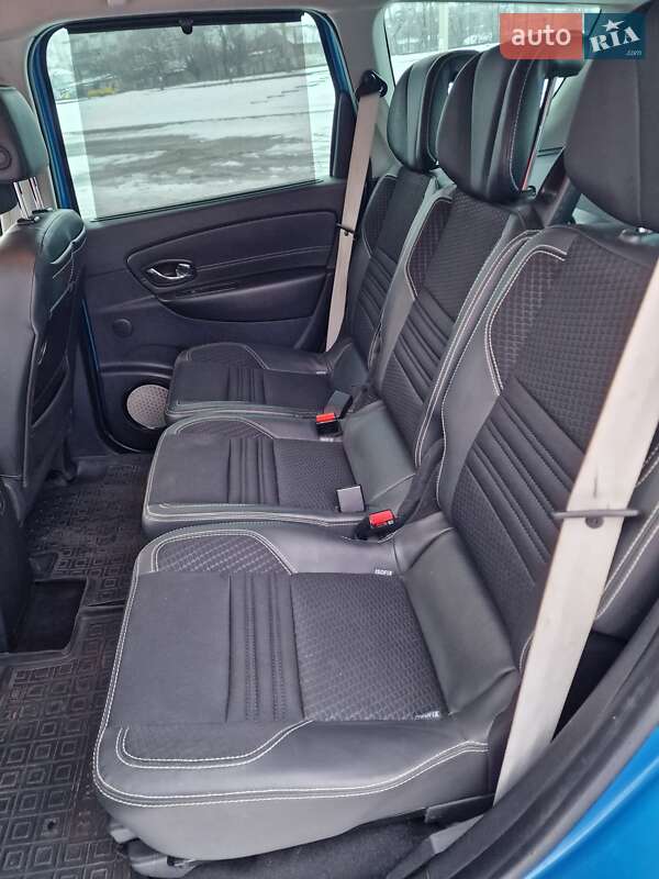 Мінівен Renault Grand Scenic 2014 в Дніпрі фото 30 Мінівен Renault Grand Scenic 2014 в Дніпрі