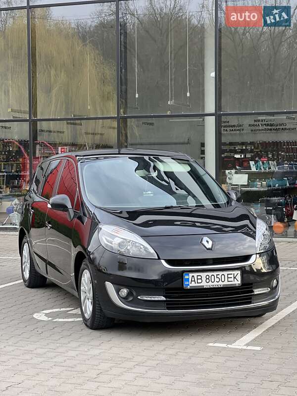 Renault Grand Scenic 2012