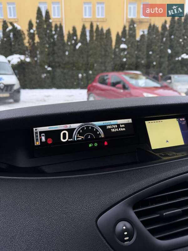 Минивэн Renault Grand Scenic 2010 в Киеве