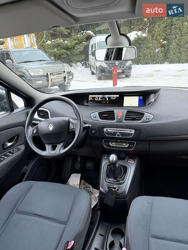 Минивэн Renault Grand Scenic 2010 в Киеве