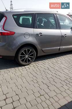 Минивэн Renault Grand Scenic 2013 в Черновцах