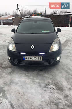 Минивэн Renault Grand Scenic 2010 в Ивано-Франковске