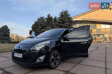 Минивэн Renault Grand Scenic 2010 в Кривом Роге