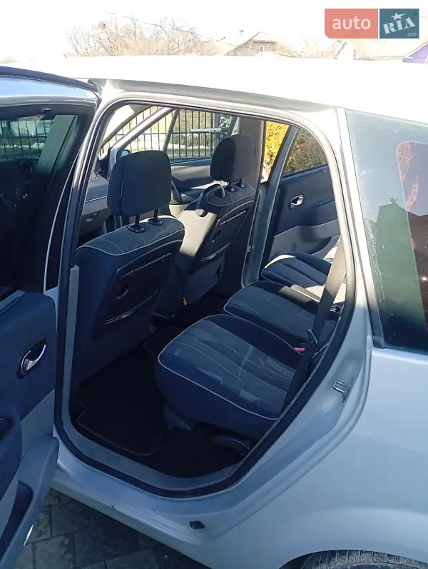 Renault Grand Scenic 2004 VIN VF1JM0GD631109223 фото оголошення 5 з 48