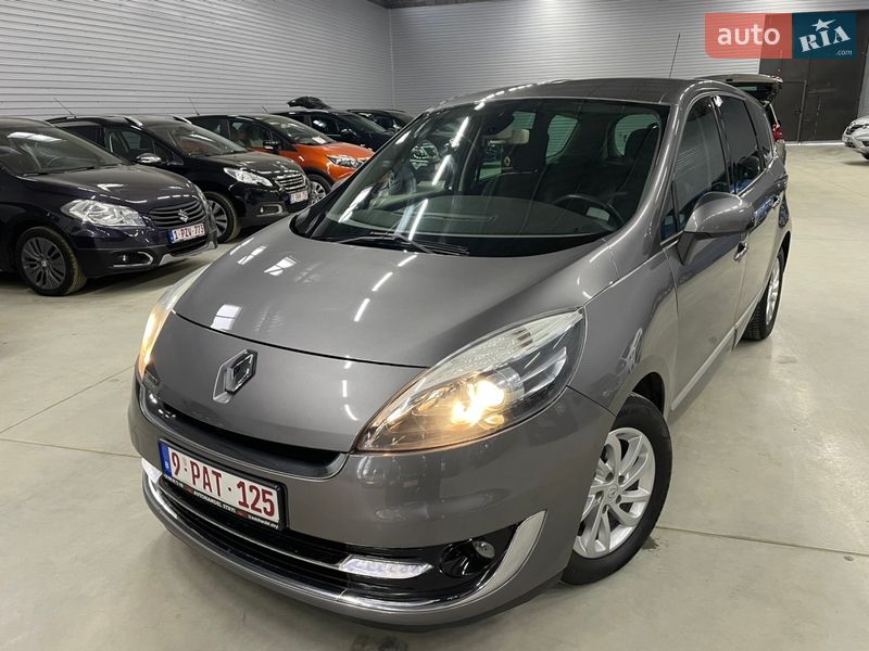 Renault Grand Scenic 2012