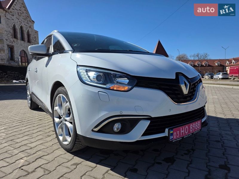 Renault Grand Scenic 2017