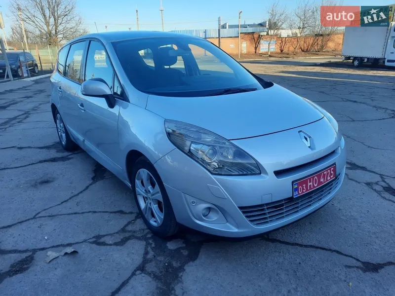 Renault Grand Scenic