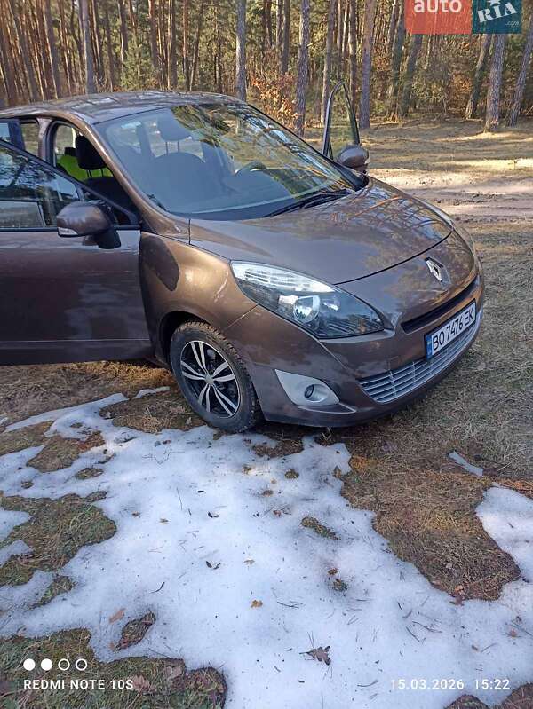 Renault Grand Scenic 2010