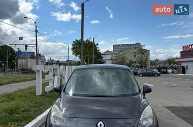 Минивэн Renault Grand Scenic 2010 в Киеве