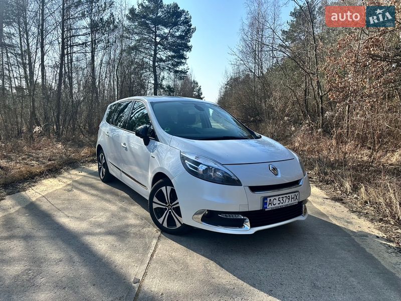 Renault Grand Scenic 2012