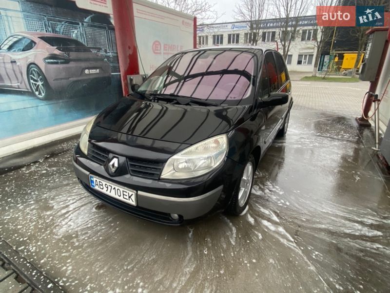 Renault Grand Scenic 2004