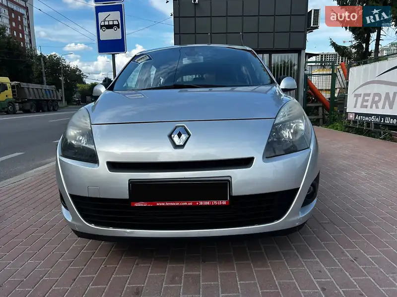 Renault Grand Scenic