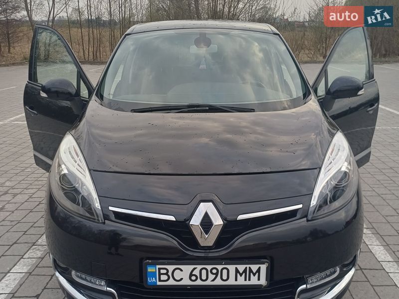Renault Grand Scenic 2015