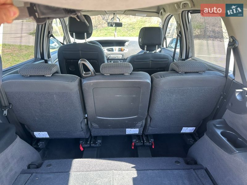 Минивэн Renault Grand Scenic 2010 в Харькове