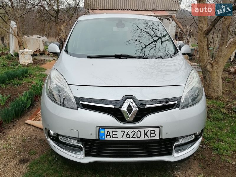 Renault Grand Scenic 2014