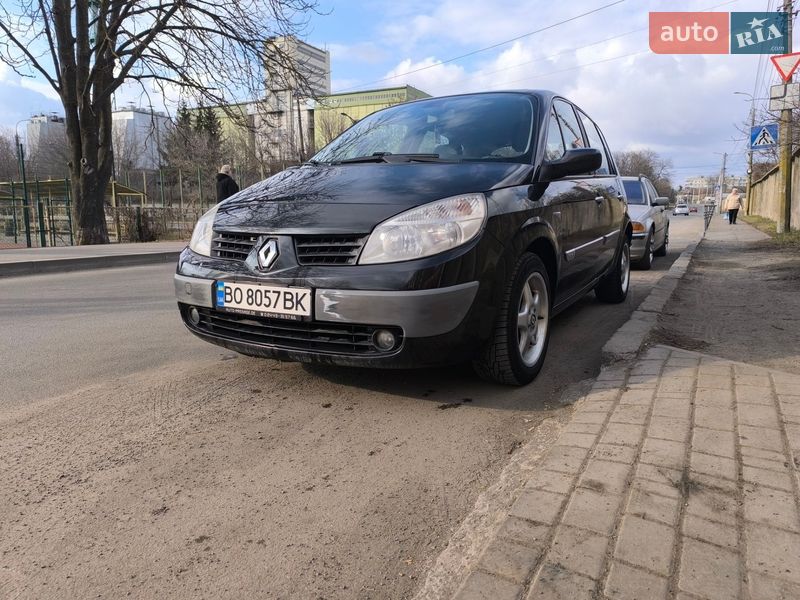 Renault Grand Scenic 2005