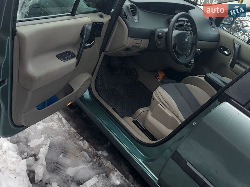 Минивэн Renault Grand Scenic 2004 в Машевке