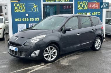Мінівен Renault Grand Scenic 2010 в Києві