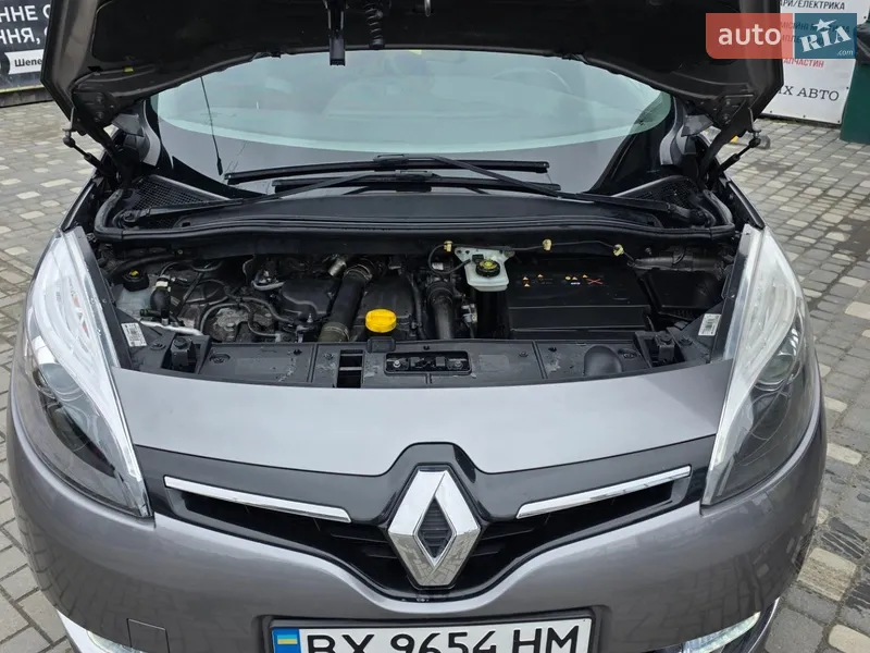 Renault Grand Scenic 2015