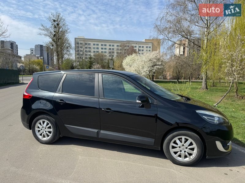 Минивэн Renault Grand Scenic 2013 в Ивано-Франковске