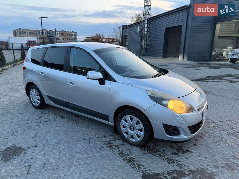 Минивэн Renault Grand Scenic 2010 в Ивано-Франковске