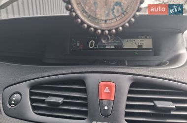 Мінівен Renault Grand Scenic 2011 в Рожище