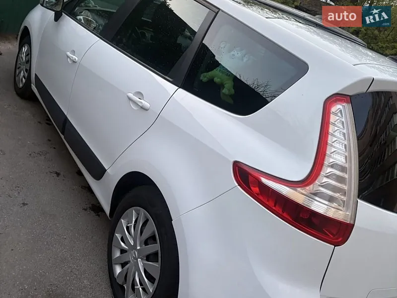 Renault Grand Scenic 2010 VIN VF1JZ1GA644537328 фото оголошення 3 з 38