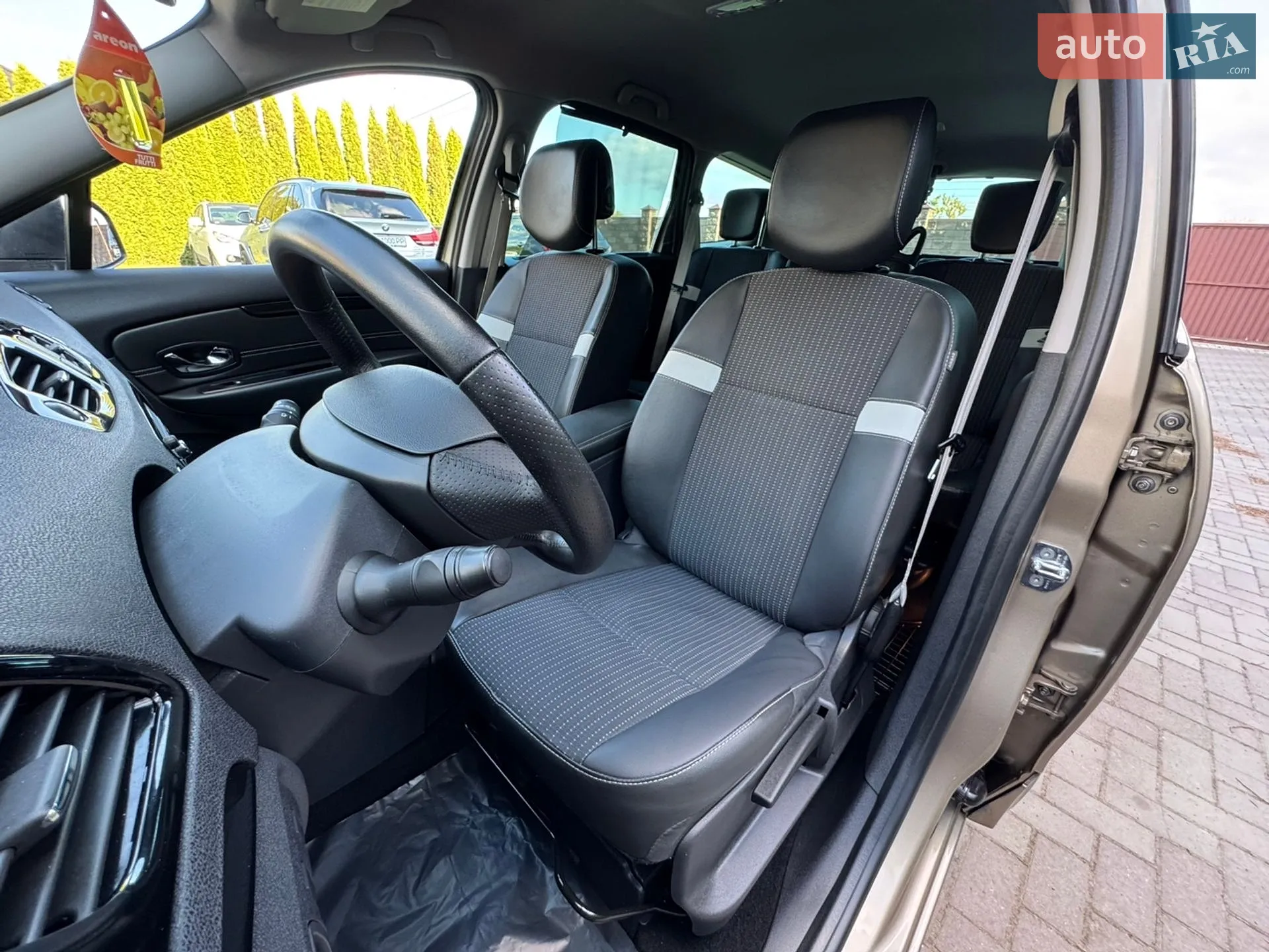 2013 Renault Scenic - мініатюра 41