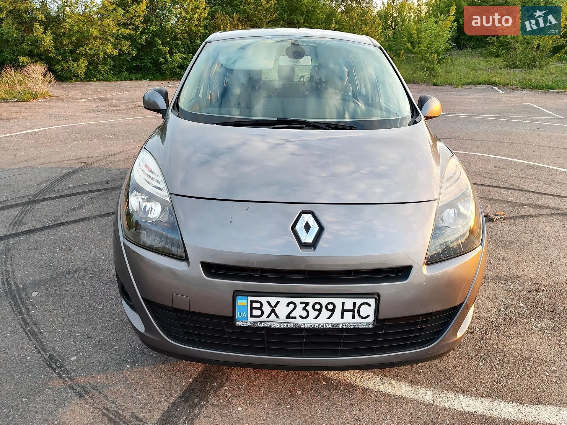 2010 Renault Scenic - мініатюра 2